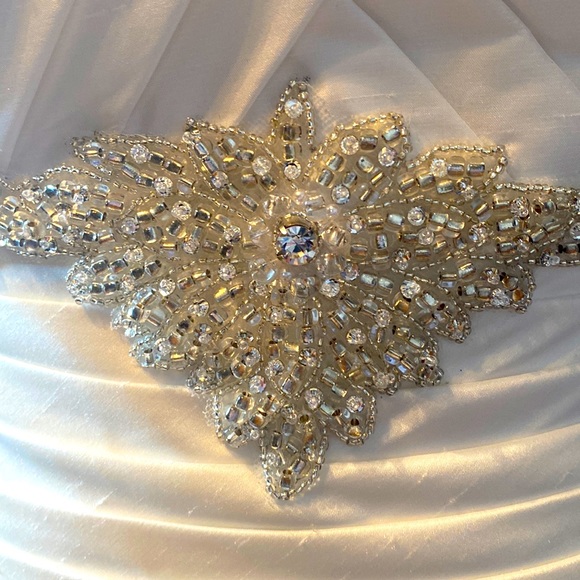 Alfred Angelo Sapphire Collection Ivory Silver Jewel Ballgown Wedding Dress 14 - Picture 7 of 12